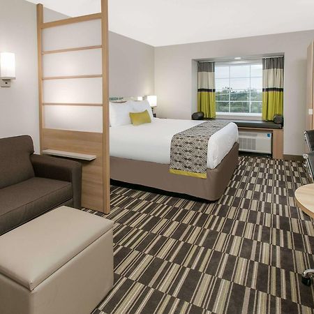 Microtel Inn & Suites By Wyndham Lubbock Buitenkant foto