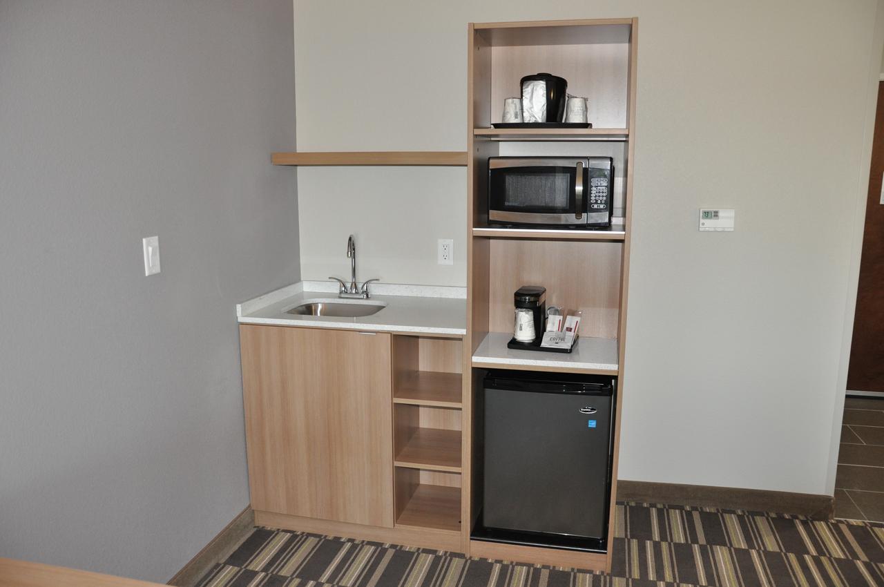 Microtel Inn & Suites By Wyndham Lubbock Buitenkant foto