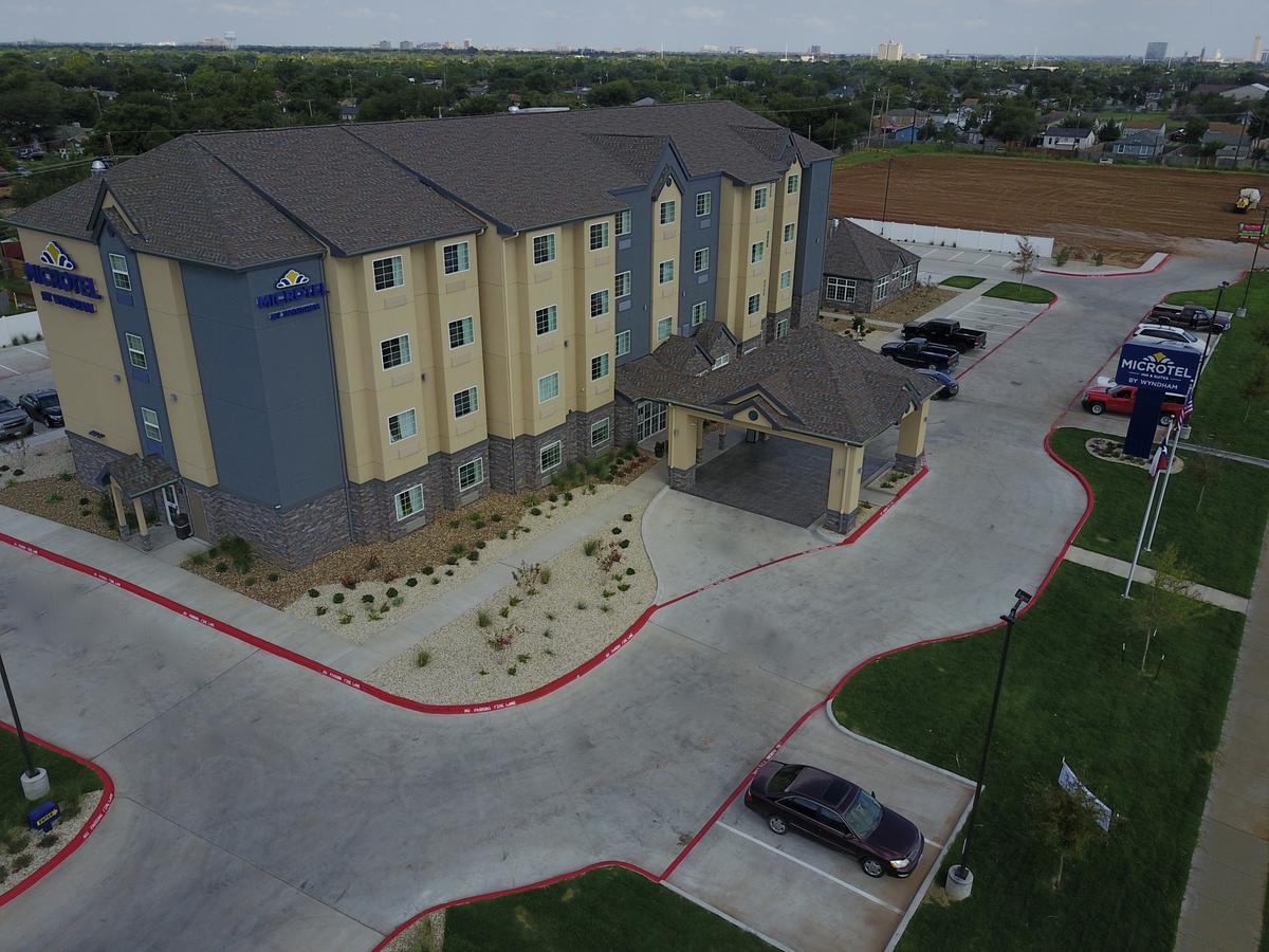 Microtel Inn & Suites By Wyndham Lubbock Buitenkant foto